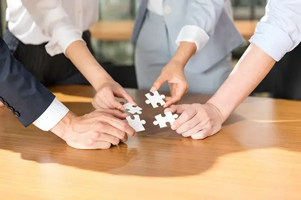 复旦大学邓校长简介