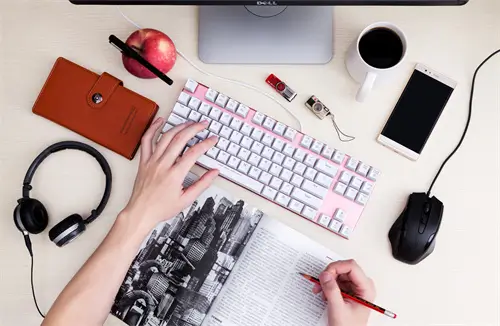 吉首大学周璇老师简介照片